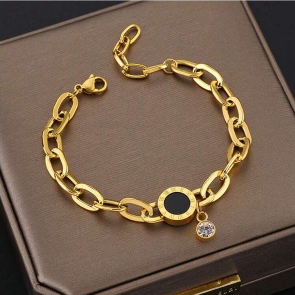 Roman Numeral charm bracelet  18k stainless steel gold plated.